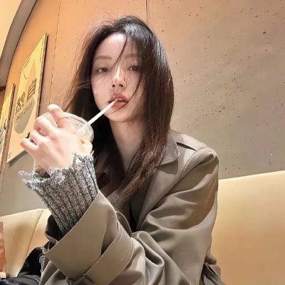 舞后芳邻封面