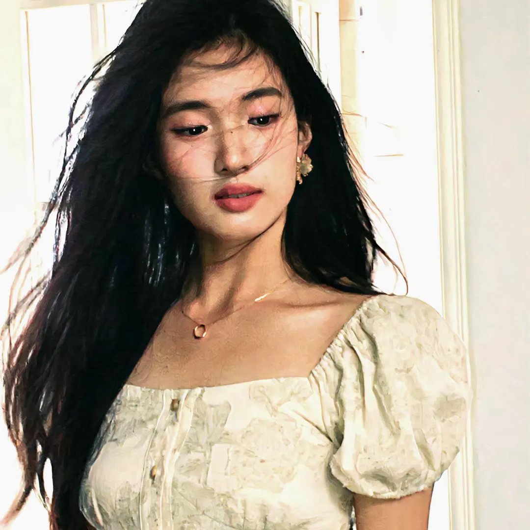 中介人妓女封面